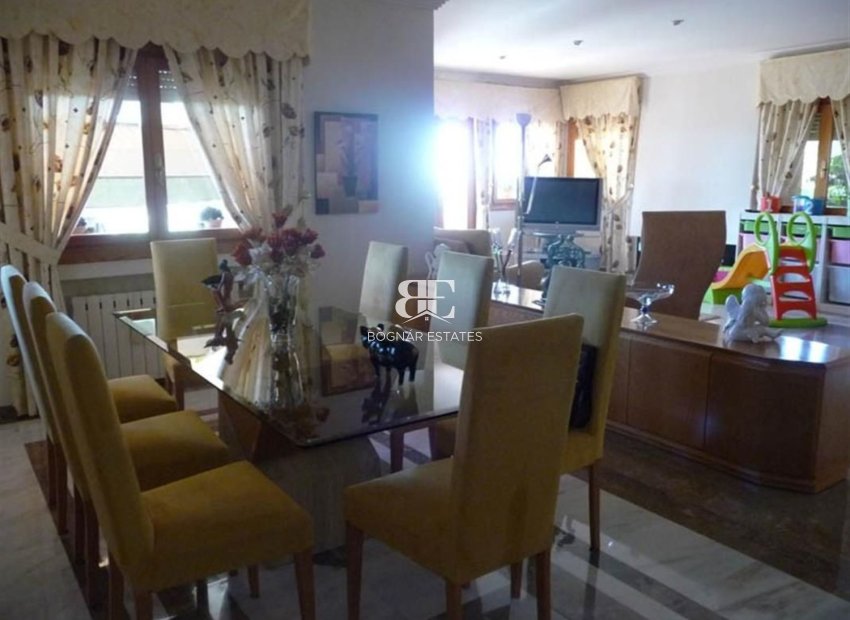 Herverkoop - Villa -
Calpe - Gargasindi