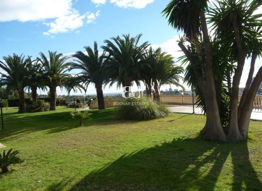 Herverkoop - Villa -
Calpe - Gargasindi