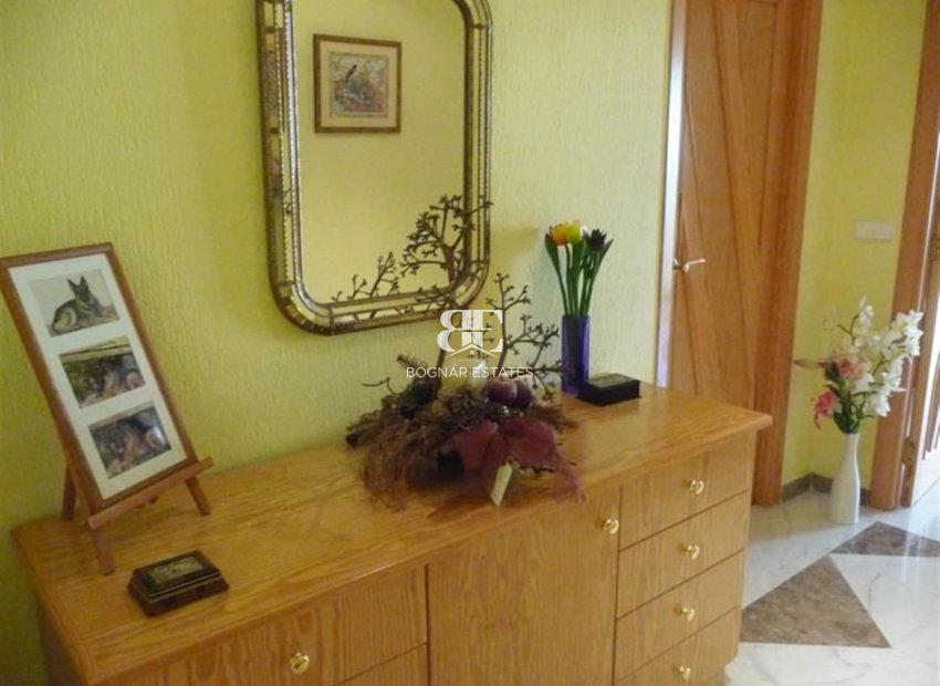 Herverkoop - Villa -
Calpe - Gargasindi