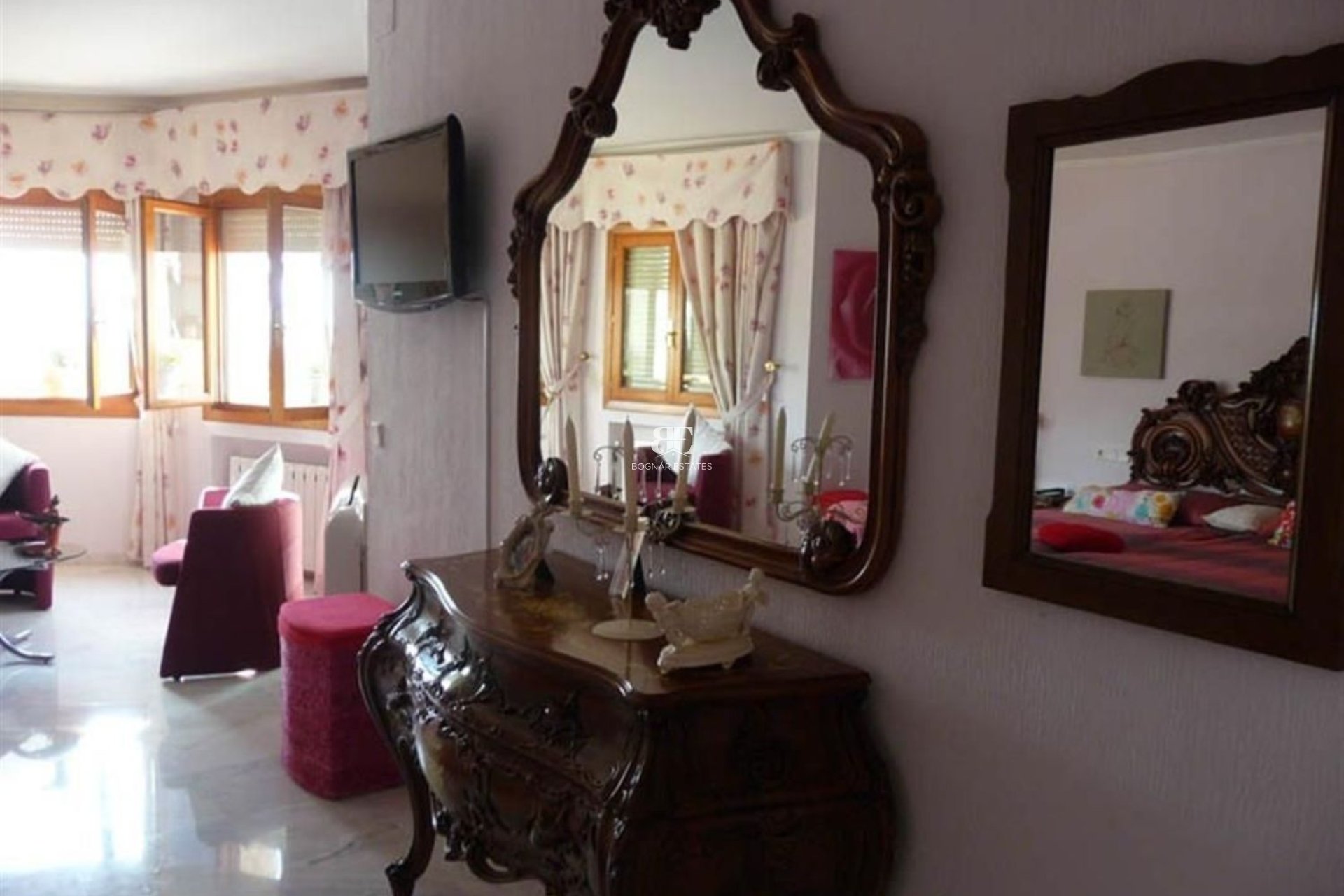 Herverkoop - Villa -
Calpe - Gargasindi