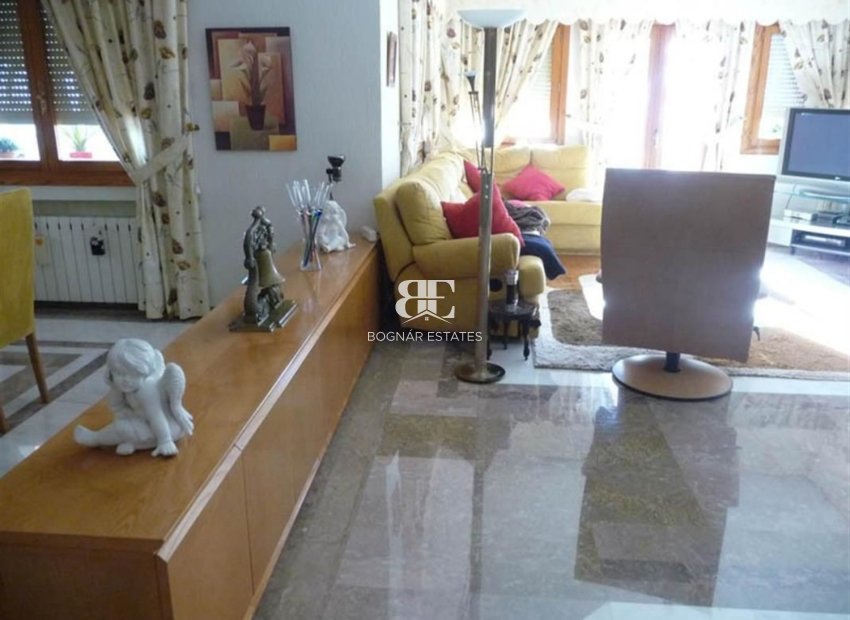 Herverkoop - Villa -
Calpe - Gargasindi