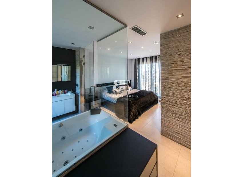 Herverkoop - Villa -
Calpe - Zona Puerto Blanco - Maryvilla