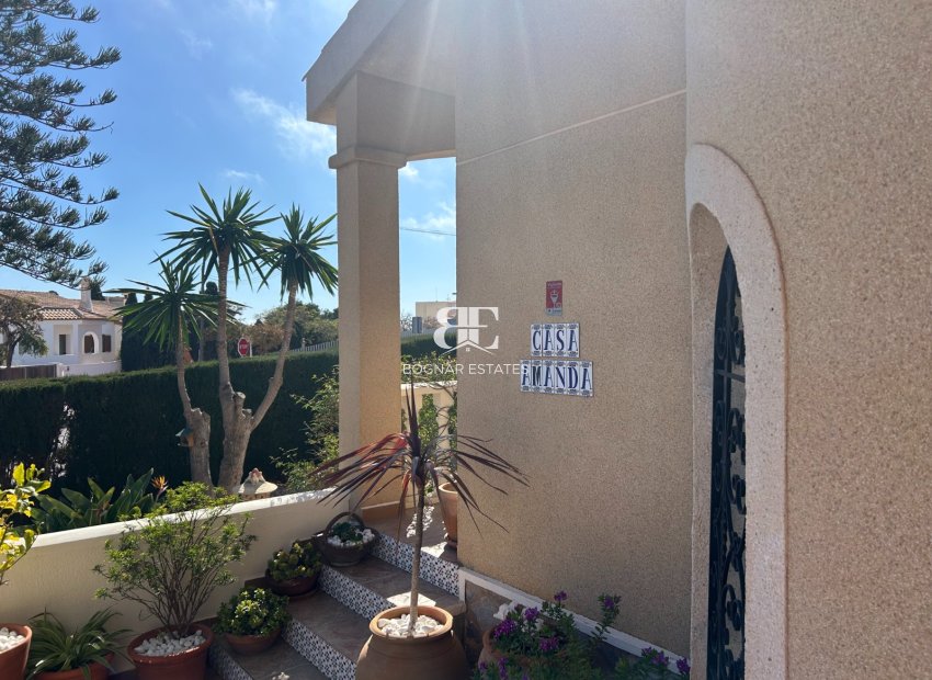 Herverkoop - Villa -
Cartagena - Cabo de Palos
