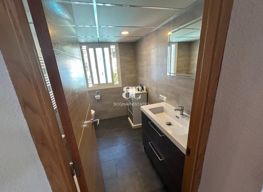 Herverkoop - Villa -
Cartagena - Cabo de Palos
