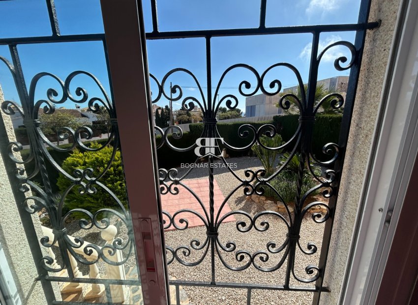 Herverkoop - Villa -
Cartagena - Cabo de Palos
