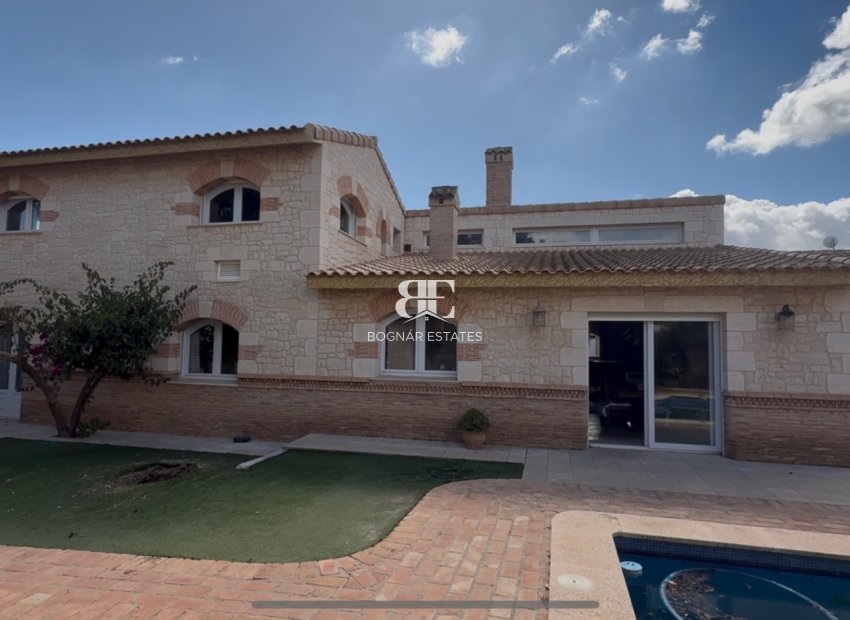 Herverkoop - Villa -
Cartagena - Costa Blanca