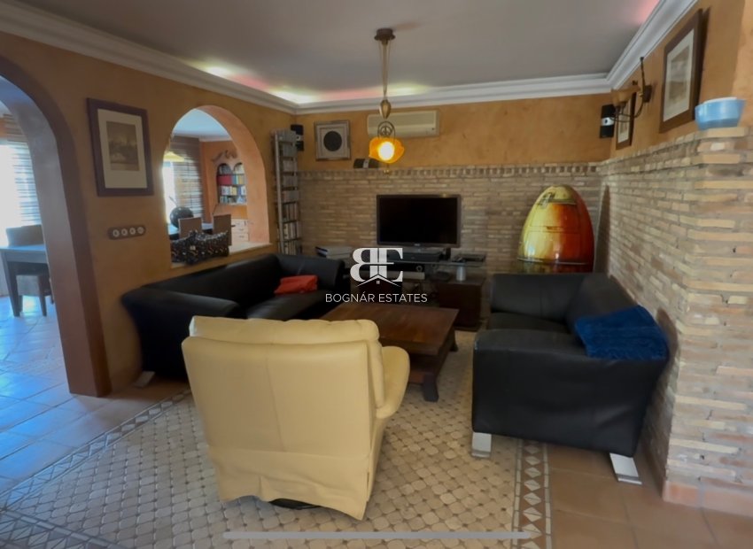 Herverkoop - Villa -
Cartagena - Costa Blanca