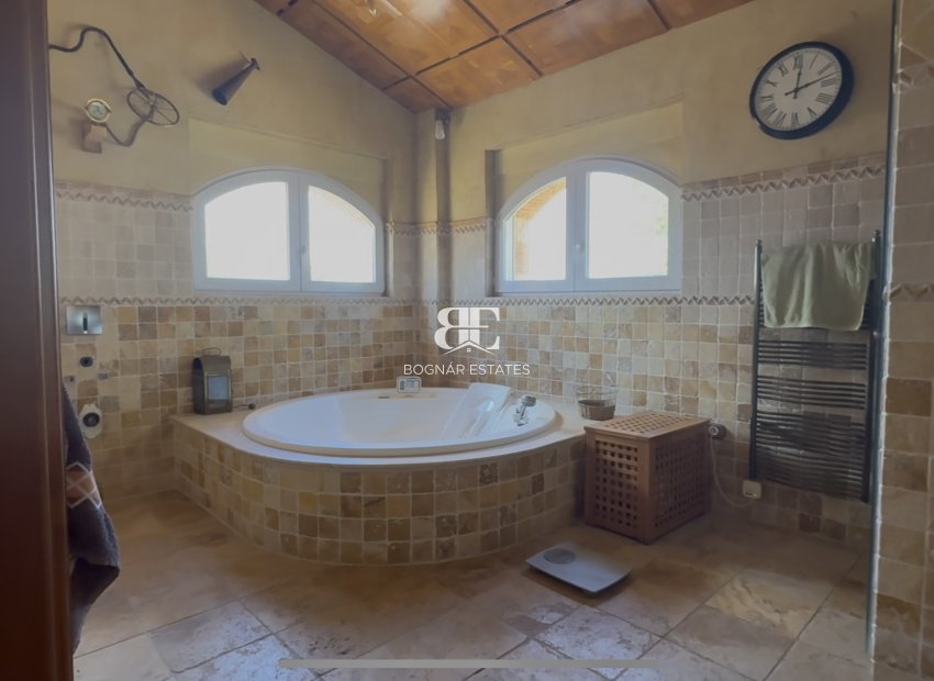 Herverkoop - Villa -
Cartagena - Costa Blanca