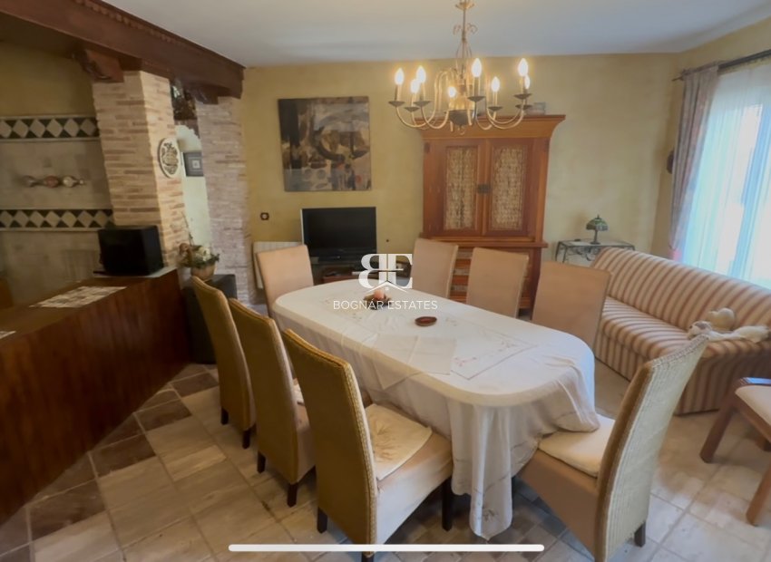 Herverkoop - Villa -
Cartagena - Costa Blanca