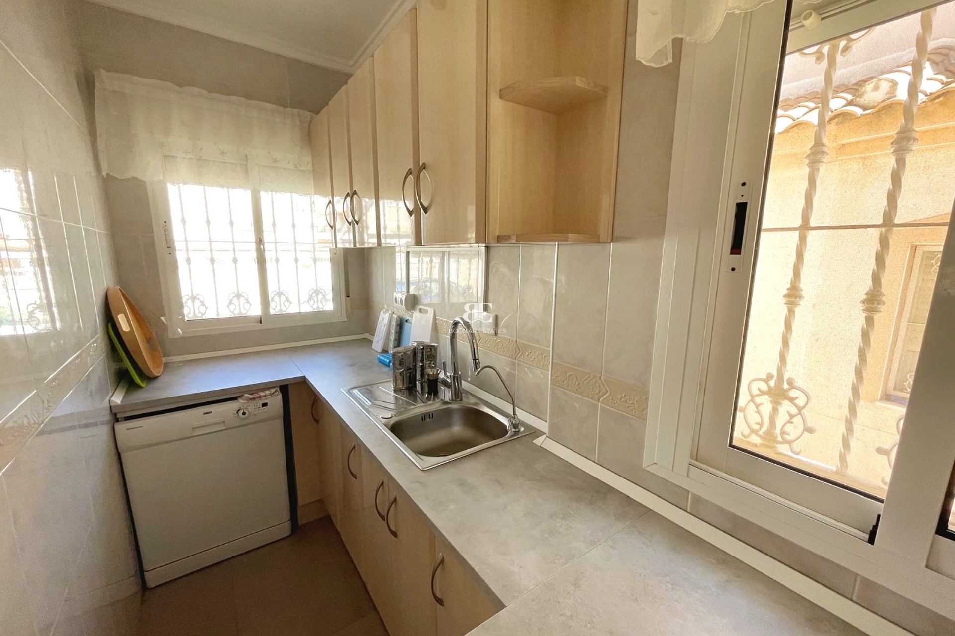 Herverkoop - Villa -
Ciudad Quesada - Airstrip