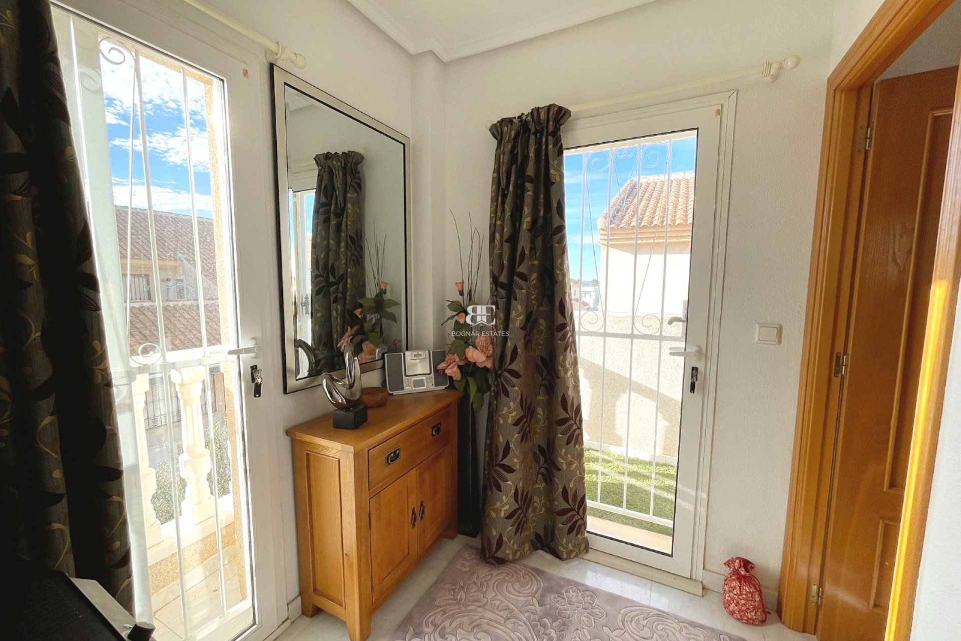 Herverkoop - Villa -
Ciudad Quesada - Airstrip