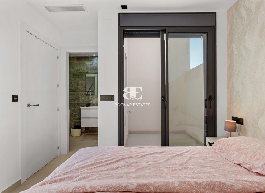 Herverkoop - Villa -
Ciudad Quesada - Costa Blanca