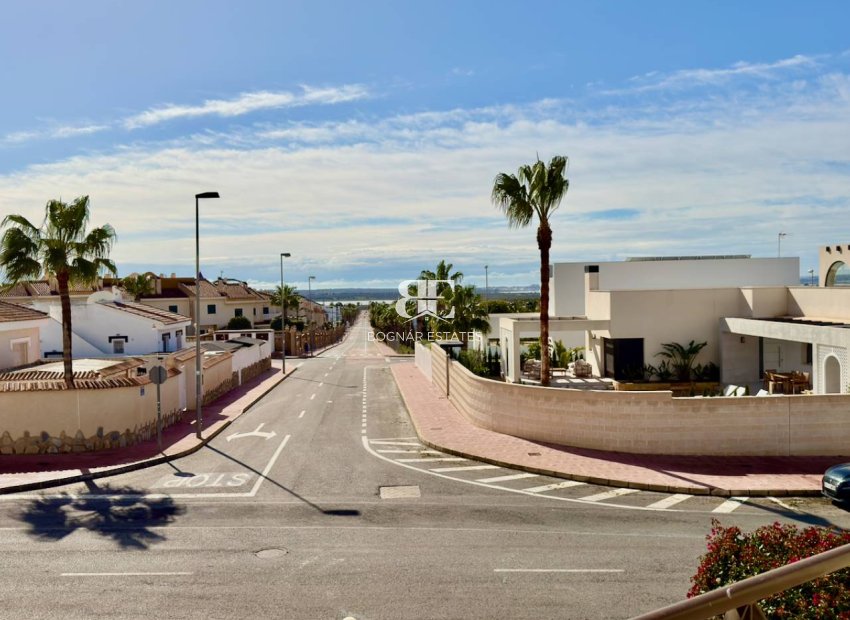 Herverkoop - Villa -
Ciudad Quesada - Doña Pepa