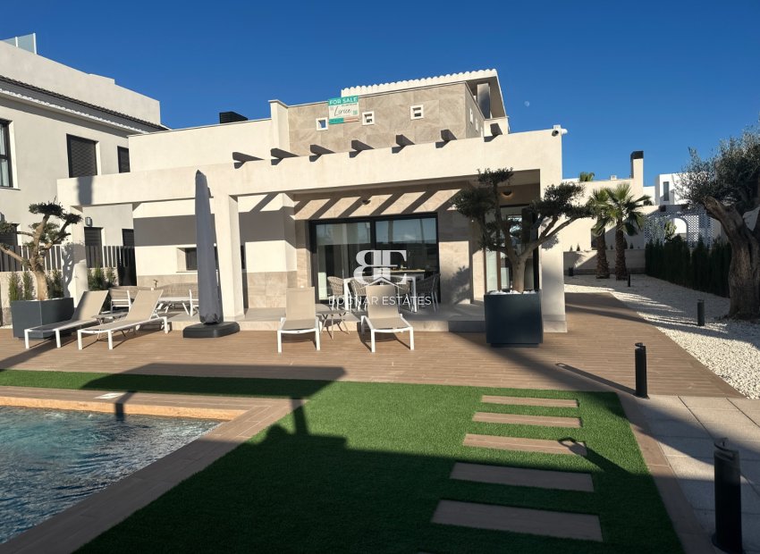 Herverkoop - Villa -
Ciudad Quesada - Doña Pepa
