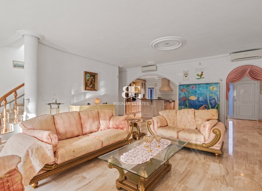 Herverkoop - Villa -
Ciudad Quesada - Doña Pepa