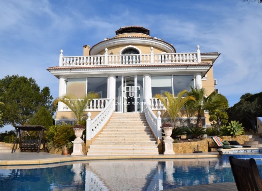 Herverkoop - Villa -
Ciudad Quesada - La Fiesta