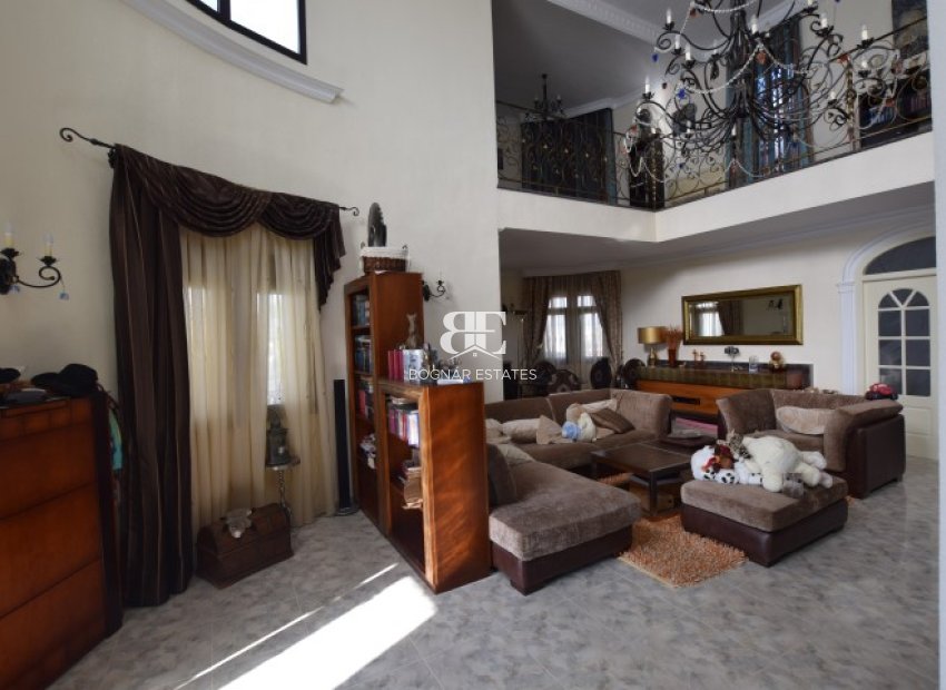 Herverkoop - Villa -
Ciudad Quesada - La Fiesta