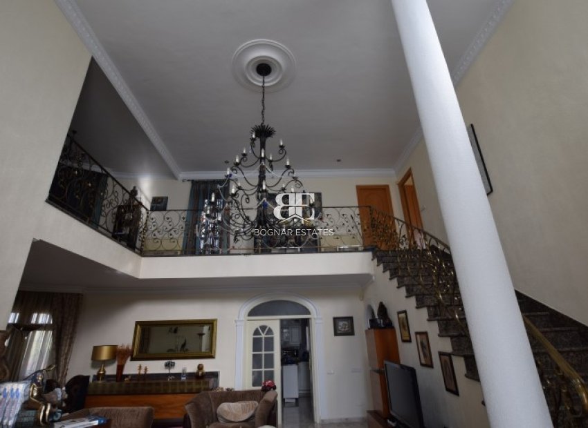 Herverkoop - Villa -
Ciudad Quesada - La Fiesta