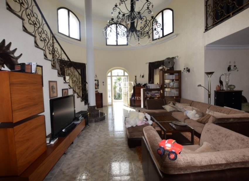 Herverkoop - Villa -
Ciudad Quesada - La Fiesta