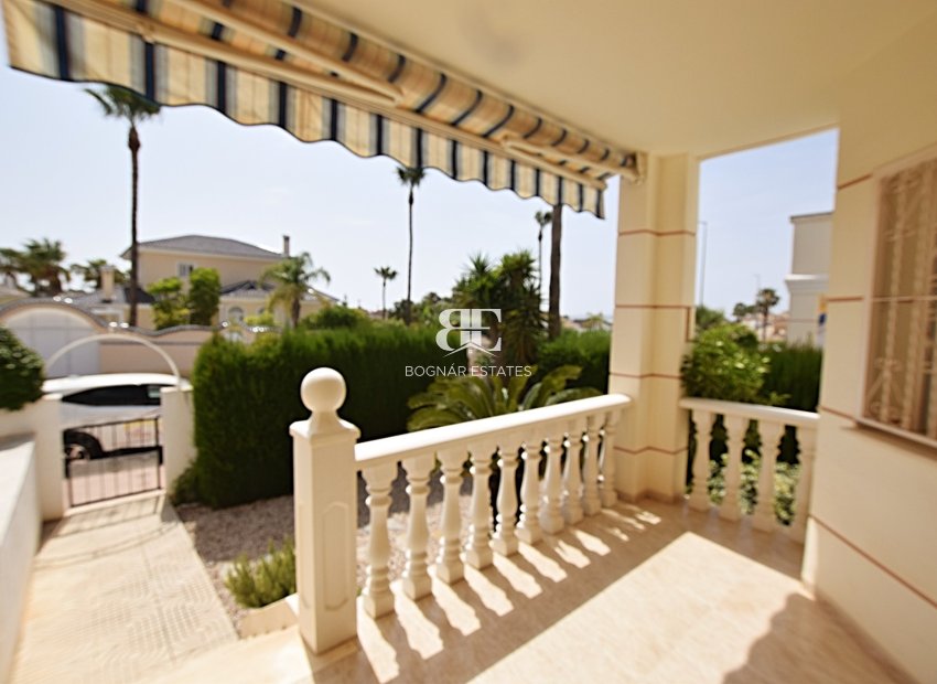 Herverkoop - Villa -
Ciudad Quesada - La Fiesta
