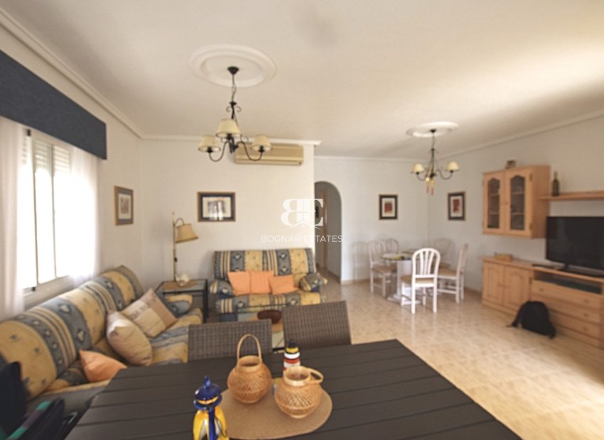 Herverkoop - Villa -
Ciudad Quesada - La Fiesta