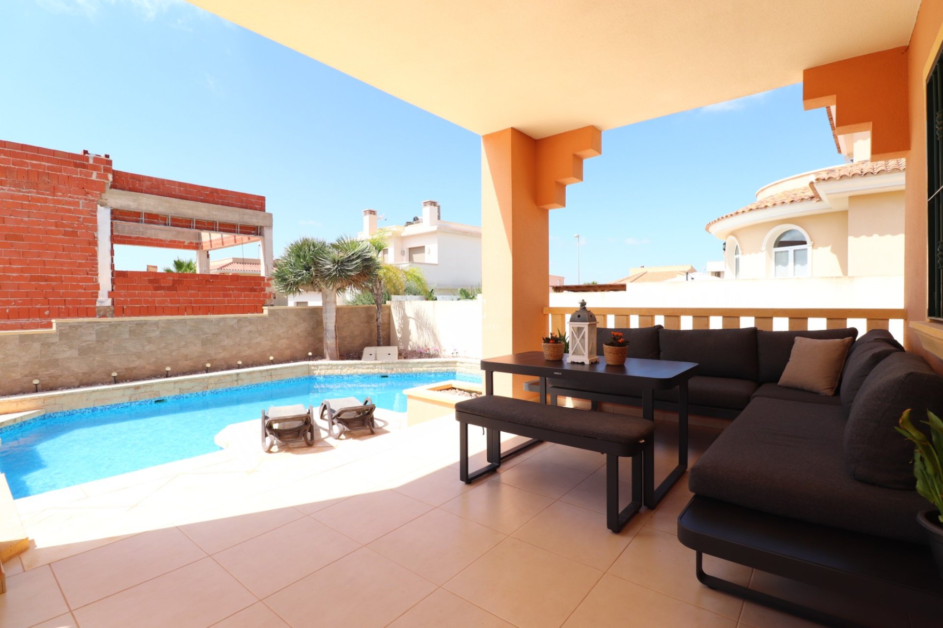 Herverkoop - Villa -
Ciudad Quesada - La Fiesta