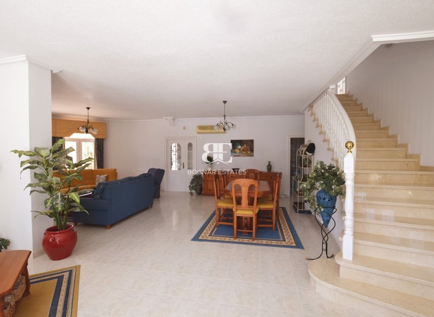 Herverkoop - Villa -
Ciudad Quesada - Pueblo Bravo