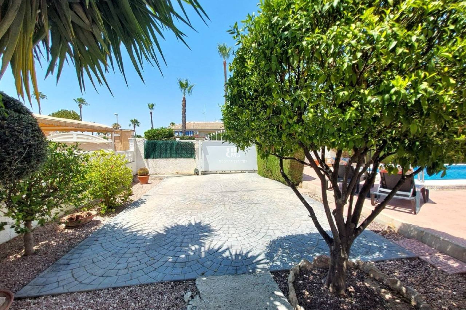 Herverkoop - Villa -
Ciudad Quesada - Pueblo Bravo