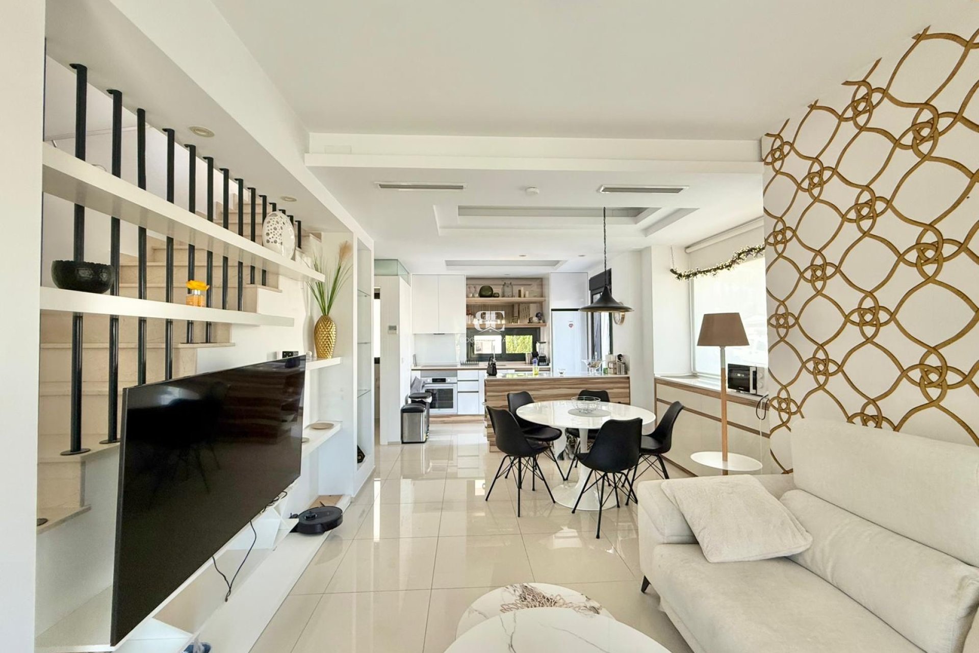 Herverkoop - Villa -
Ciudad Quesada - Pueblo Bravo