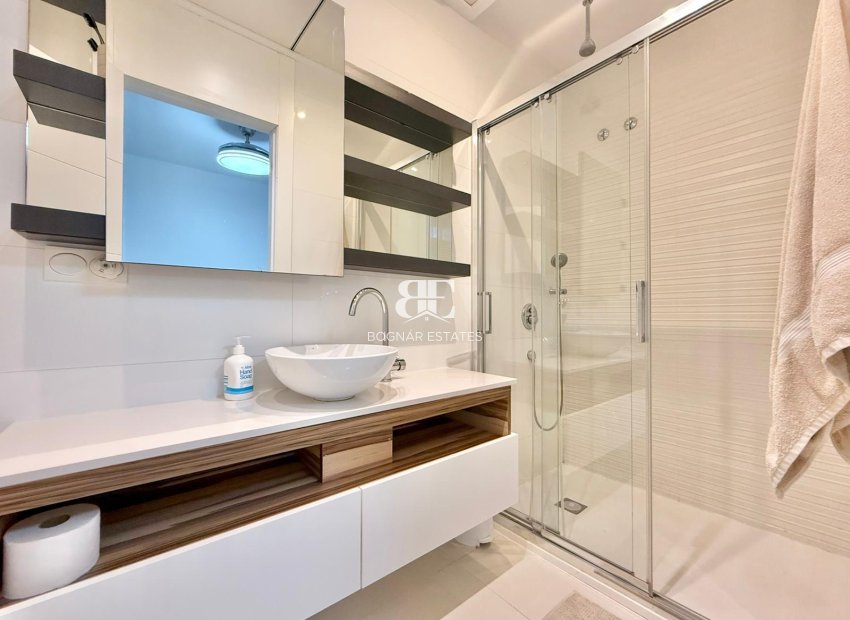 Herverkoop - Villa -
Ciudad Quesada - Pueblo Bravo