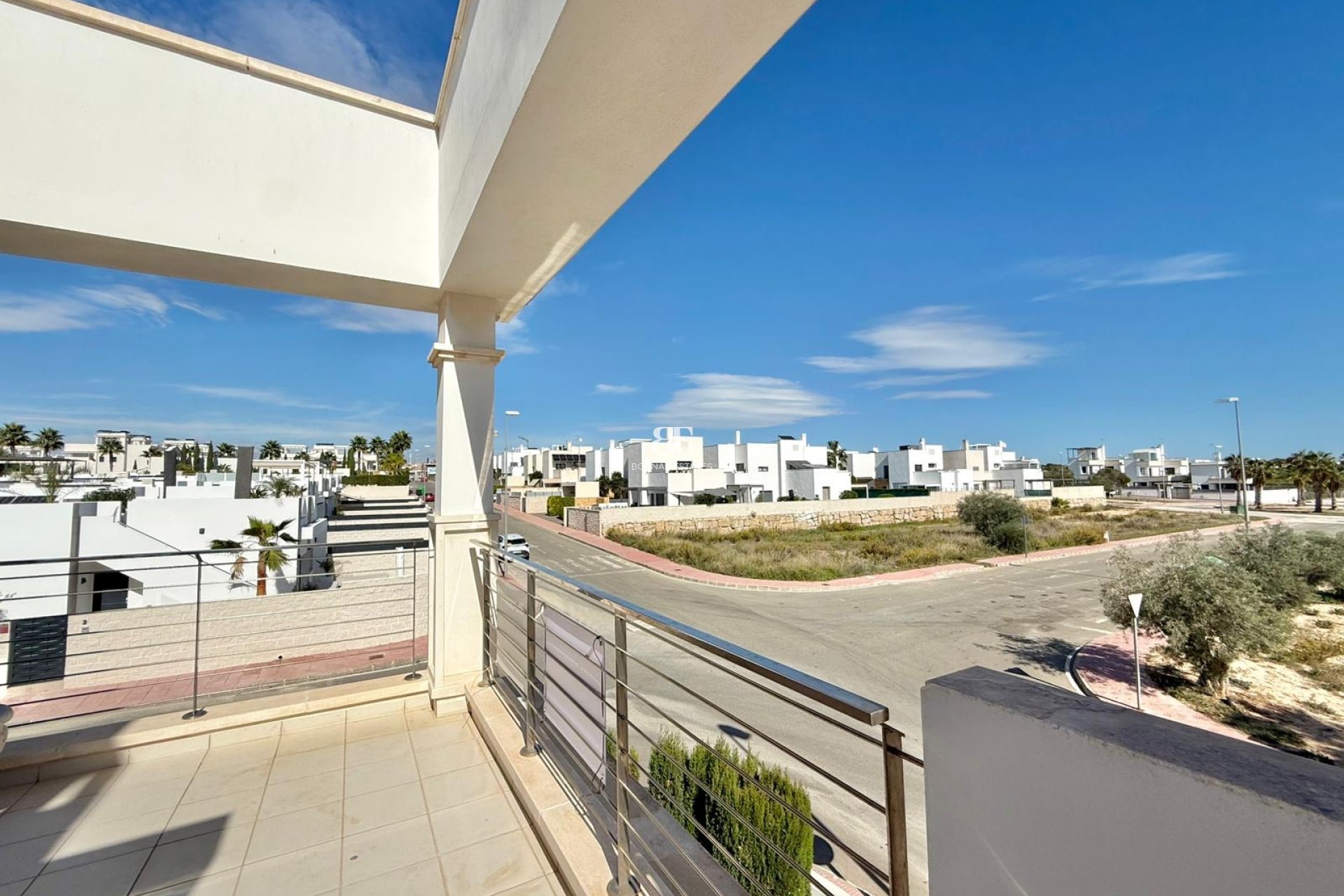 Herverkoop - Villa -
Ciudad Quesada - Pueblo Bravo