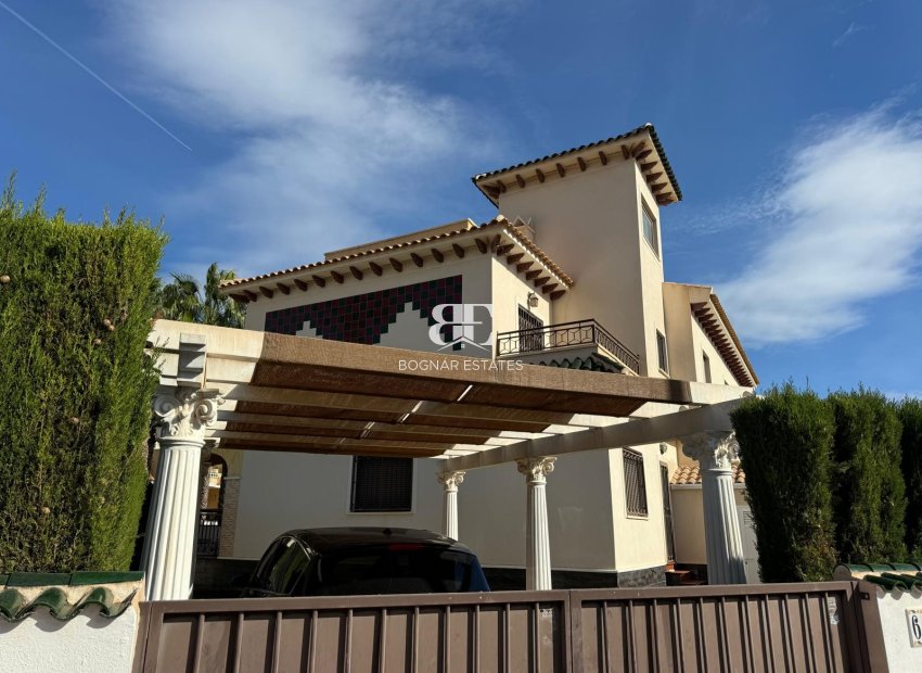 Herverkoop - Villa -
Ciudad Quesada - Rojales