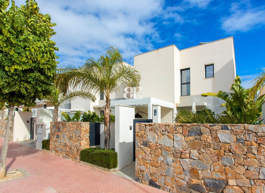 Herverkoop - Villa -
Ciudad Quesada - Rojales