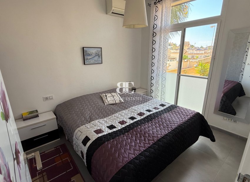 Herverkoop - Villa -
Ciudad Quesada - Rojales