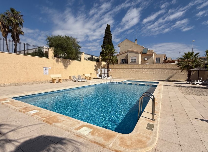 Herverkoop - Villa -
Ciudad Quesada - Rojales