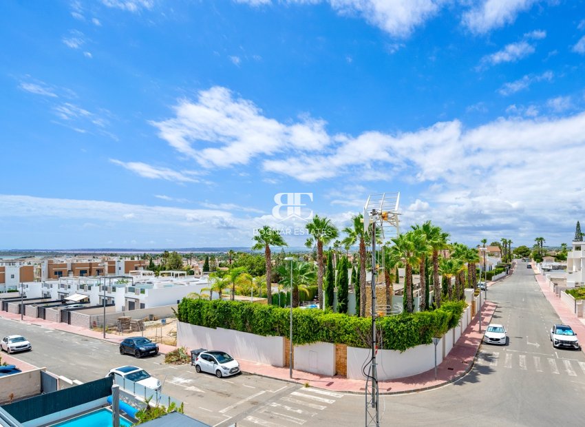 Herverkoop - Villa -
Ciudad Quesada - Rojales