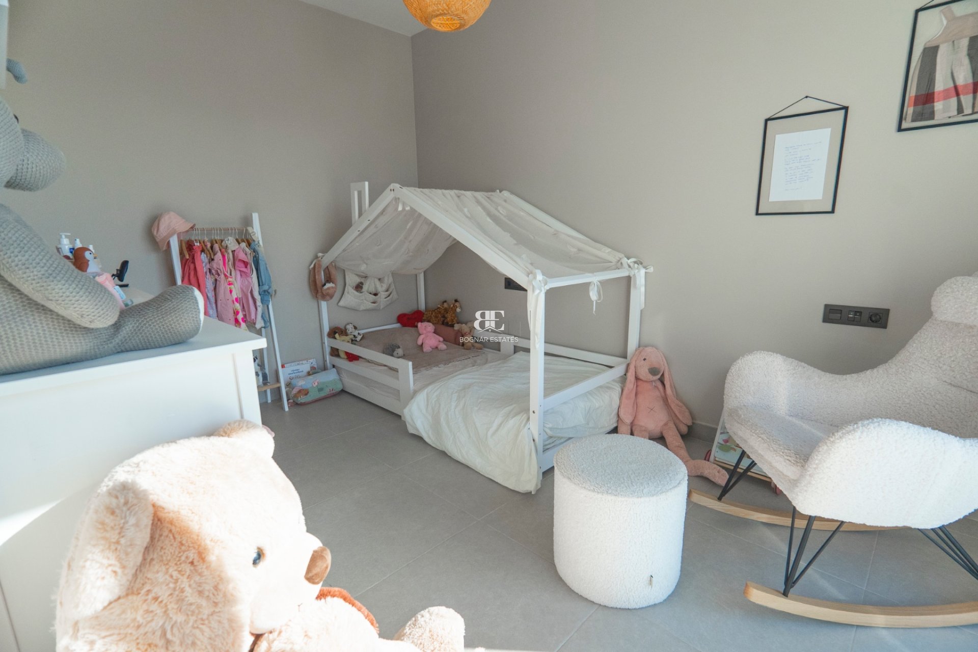 Herverkoop - Villa -
Ciudad Quesada - town