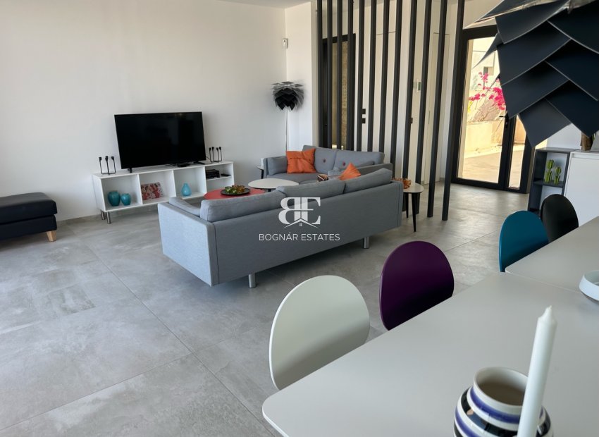 Herverkoop - Villa -
Ciudad Quesada