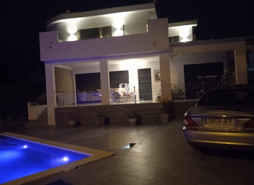 Herverkoop - Villa -
Ciudad Quesada