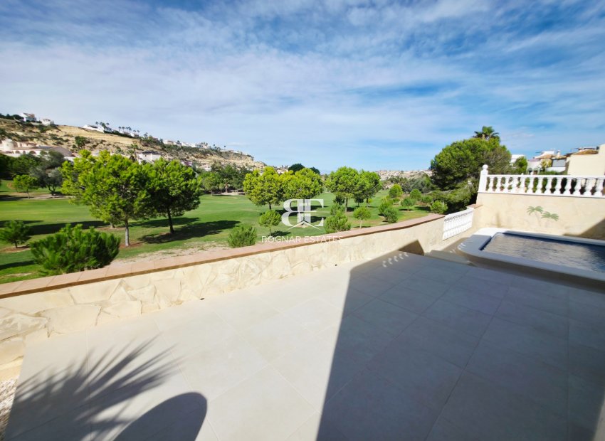 Herverkoop - Villa -
Ciudad Quesada