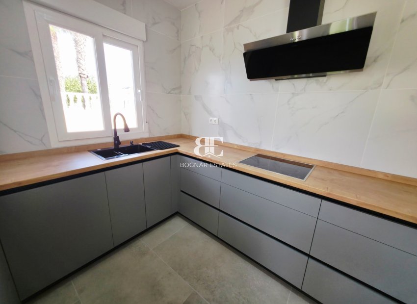 Herverkoop - Villa -
Ciudad Quesada