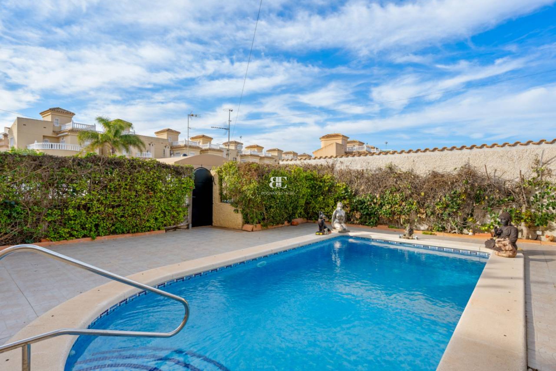 Herverkoop - Villa -
Ciudad Quesada