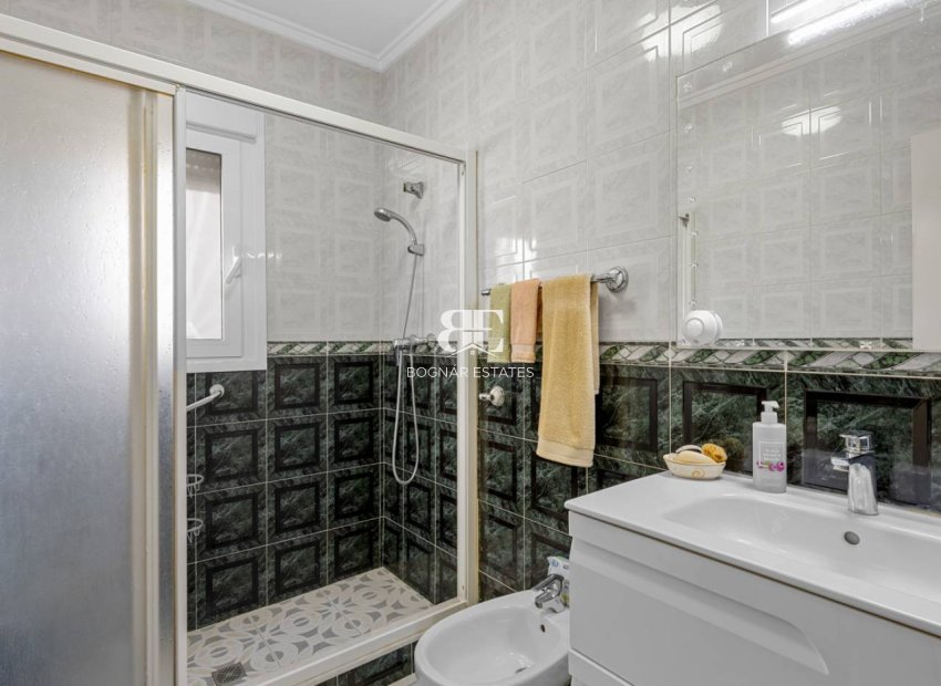 Herverkoop - Villa -
Ciudad Quesada