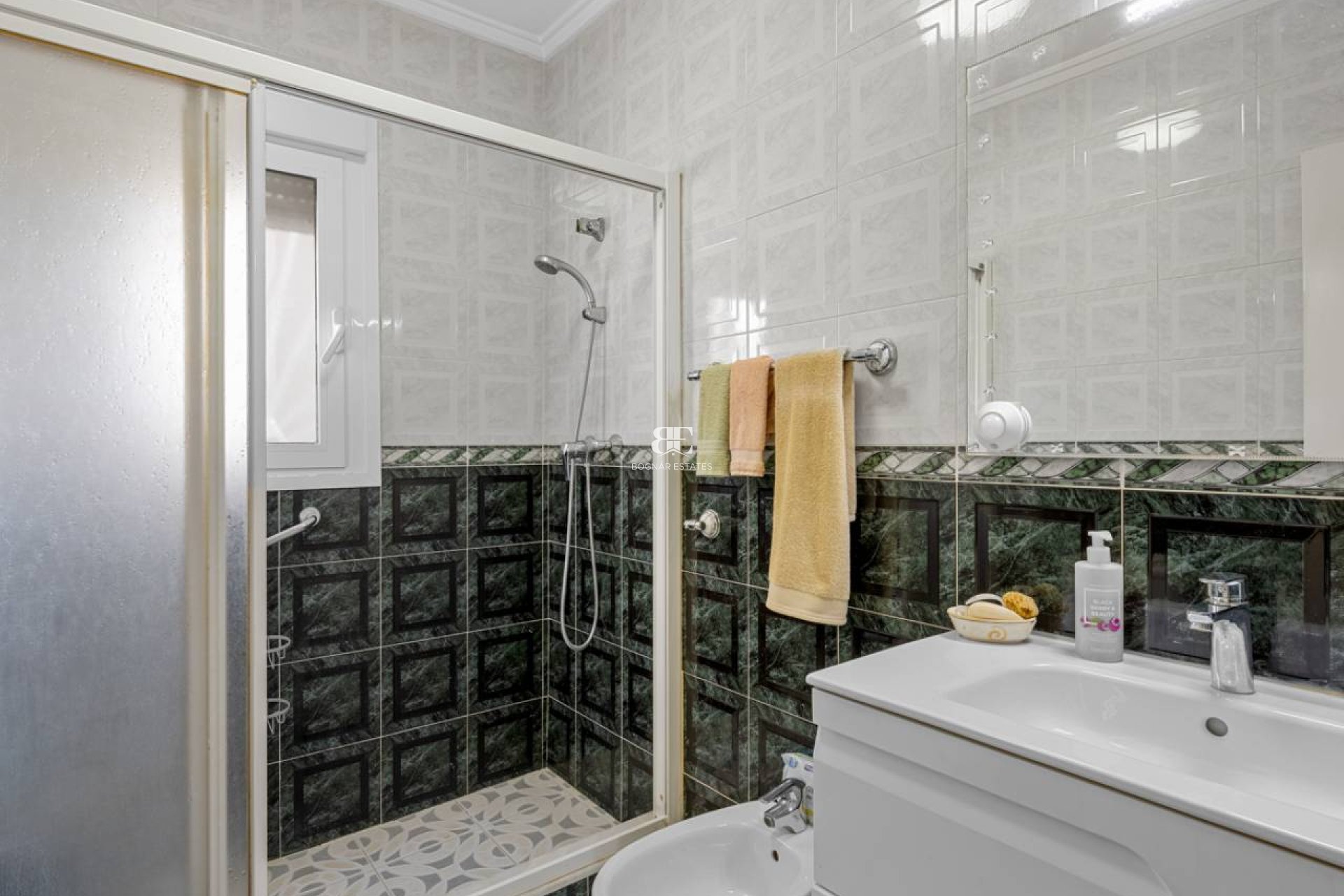 Herverkoop - Villa -
Ciudad Quesada