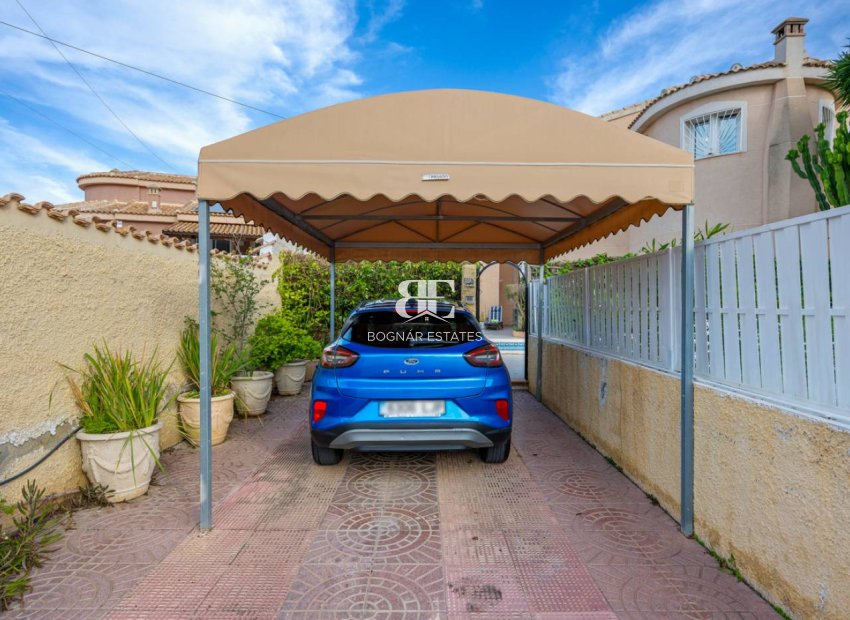 Herverkoop - Villa -
Ciudad Quesada