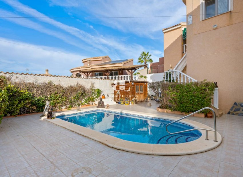 Herverkoop - Villa -
Ciudad Quesada