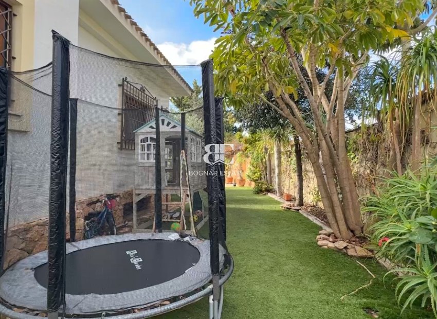 Herverkoop - Villa -
Dehesa de Campoamor - Dehesa de campoamor