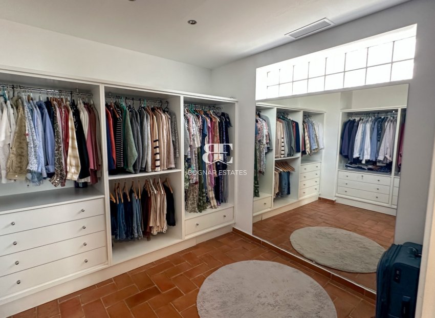 Herverkoop - Villa -
Dehesa de Campoamor - Dehesa de campoamor