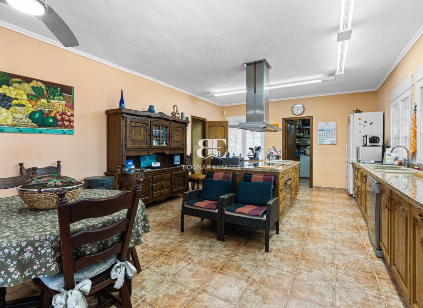 Herverkoop - Villa -
El Altet - San Francisco de Asis