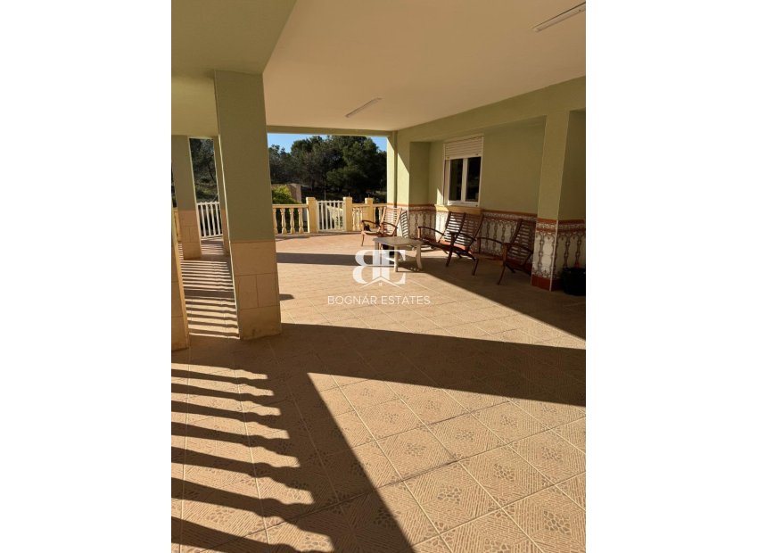 Herverkoop - Villa -
Elche - La Marina